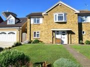3 Bedrooms Detached house for sale in Dence Park, Herne...