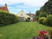 3 Bedrooms Detached house for sale in High Street,...