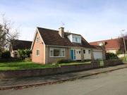 3 Bedrooms Detached house for sale in Larkhill Road,...
