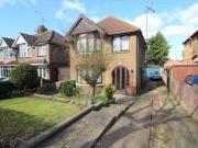 3 Bedrooms Detached house for sale in Limbury Road,...