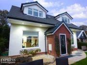 3 Bedrooms Detached house for sale in Long Lane,...