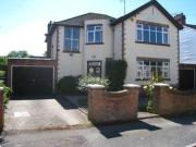 3 Bedrooms Detached house for sale in Loudon Avenue,...