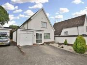 3 Bedrooms Detached house for sale in North Rise,...