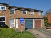 3 Bedrooms Detached house for sale in Nursery Gardens,...
