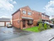 3 Bedrooms Detached house for sale in Owlett Mead,...