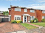 3 Bedrooms Detached house for sale in Parklands,...