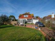 3 Bedrooms Detached house for sale in Rother Road,...