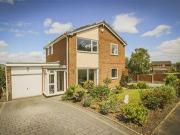 3 Bedrooms Detached house for sale in Shropshire Drive,...