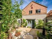 3 Bedrooms Detached house for sale in Staplegrove Road,...