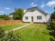 3 Bedrooms Detached house for sale in Thaxted Road,...