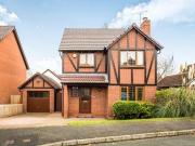 3 Bedrooms Detached house for sale in Tudor Way, Great...
