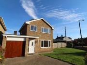 3 Bedrooms Detached house for sale in Warwick Close,... 3 Bedrooms Detached house for sale in Warwick Close,...