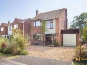3 Bedrooms Detached house for sale in Wellfield Road,...