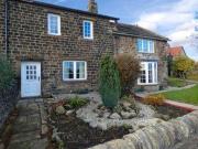 3 Bedrooms End terrace house for rent in Gilstead Lane,...