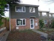 3 Bedrooms End terrace house for rent in Grays Close,...