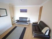 3 Bedrooms End terrace house for rent in Hessle Avenue,...