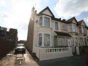 3 Bedrooms End terrace house for rent in Japan Road,...