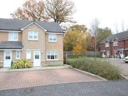 3 Bedrooms End terrace house for rent in Kingfisher...