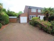 3 Bedrooms End terrace house for rent in Mandeville...