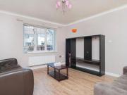 3 Bedrooms End terrace house for rent in Morvenside,...