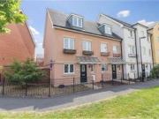 3 Bedrooms End terrace house for rent in Roger Way, Old...
