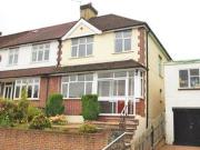 3 Bedrooms End terrace house for rent in Shendish Edge,...