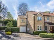 3 Bedrooms End terrace house for sale in Abbeystone Way,...