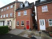 3 Bedrooms End terrace house for sale in Drillfield...
