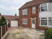 3 Bedrooms End terrace house for sale in Oakwood Avenue,...