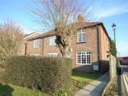 3 Bedrooms End terrace house for sale in Reigate Road,...