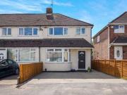 3 Bedrooms End terrace house for sale in Stroud Road,...