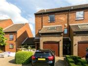 3 Bedrooms End terrace house for sale in Temple Mill...