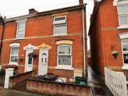 3 Bedrooms End terrace house for sale in Winchester...