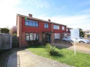 3 Bedrooms End terrace house for sale in Woodmanhurst...