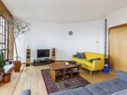 3 Bedrooms Flat for rent in 5 Tyssen Street, Dalston,...