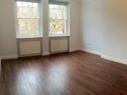 3 Bedrooms Flat for rent in Aberdare Gardens, South...