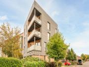 3 Bedrooms Flat for Rent in Ajax Avenue | Foxtons