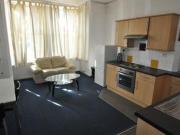 3 Bedrooms Flat for rent in Alfreton Road, Nottingham NG7