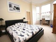 3 Bedrooms Flat for rent in Argyle Park Terrace,...