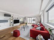 3 Bedrooms Flat for Rent in Avenue Road | Foxtons