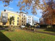 3 Bedrooms Flat for rent in Barnton Grove, Barnton,...