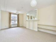 3 Bedrooms Flat for rent in Bartholomew Road, Kentish...