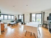 3 Bedrooms Flat for Rent in Bell Yard Mews | Foxtons