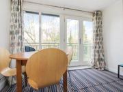 3 Bedrooms Flat for rent in Bingley Court, Canterbury CT1
