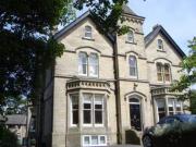 3 Bedrooms Flat for rent in Bolton Grange, Yeadon, Leeds...