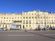 3 Bedrooms Flat for rent in Brunswick Terrace, Hove BN3