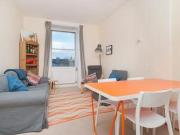 3 Bedrooms Flat for rent in Buccleuch Terrace, Edinburgh EH8