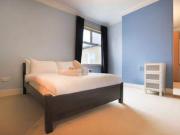 3 Bedrooms Flat for rent in Burntwood Lane, London SW17