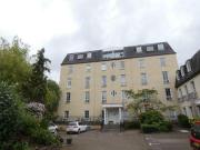 3 Bedrooms Flat for rent in Caledonian Crescent, Dalry,...