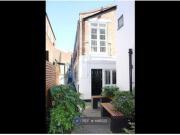 3 Bedrooms Flat for rent in Camberwell, London SE5